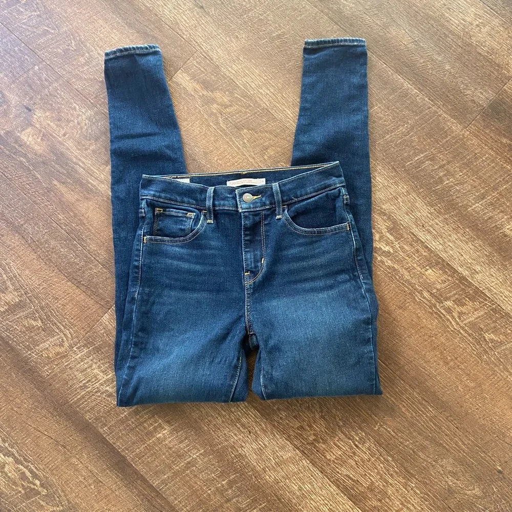Levi's 720 High Rise Super Skinny - Size 24 - Picture 4 of 8